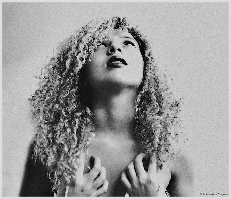 © H.mich@outlook.com