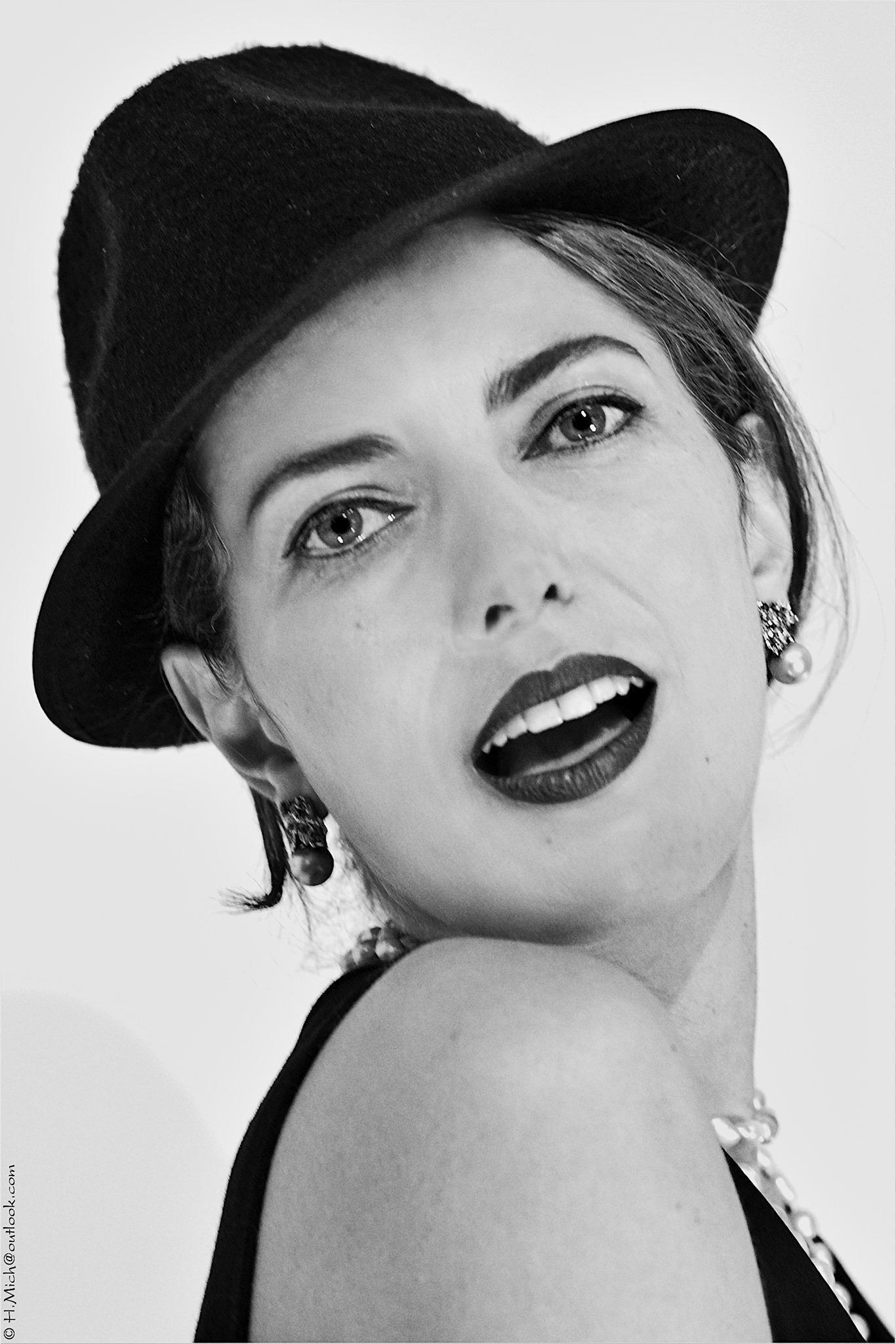Photo Studio-One Top Model ©h.Mich@outlook.com